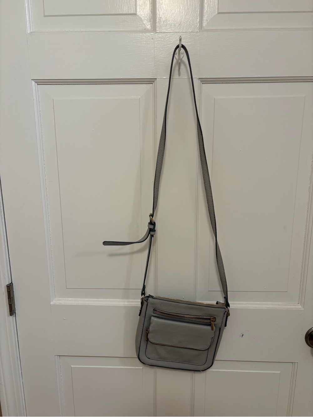 Light Blue Crossbody Shoulder Bag - Sleek Everyday Carry